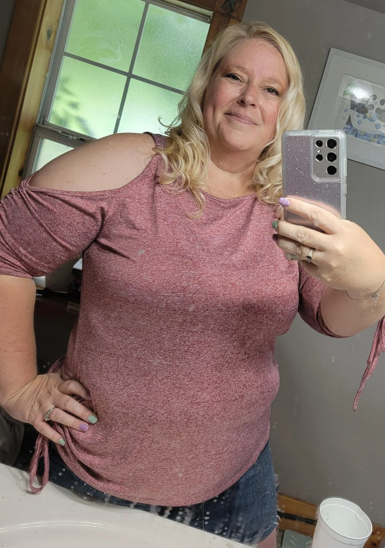 hopefulhornyx image 1